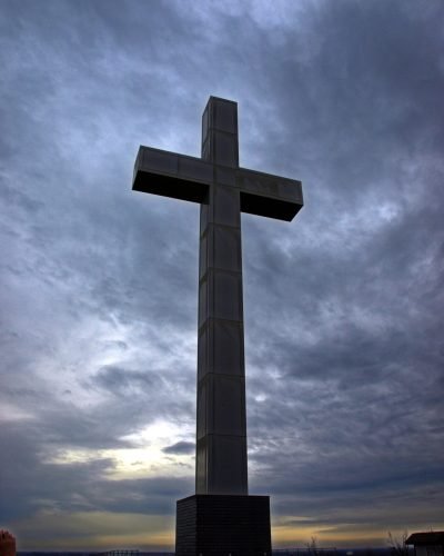 PC294494-1_InPixio Tall Cross at the Confluence- Carios, Illinois